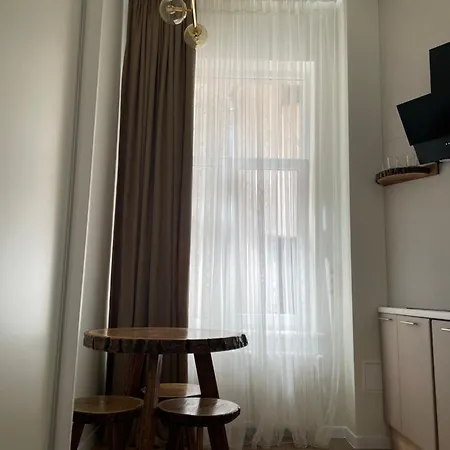 тиктора, 3 центр Apartman