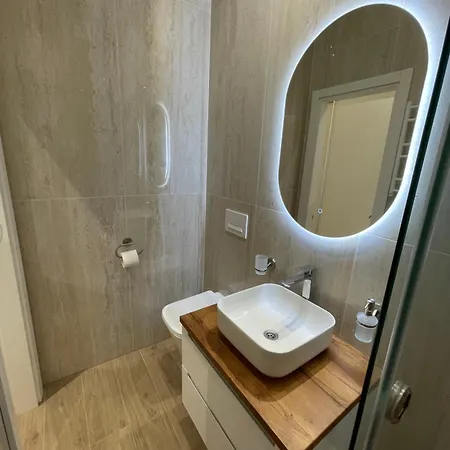 Apartman тиктора, 3 центр Lviv