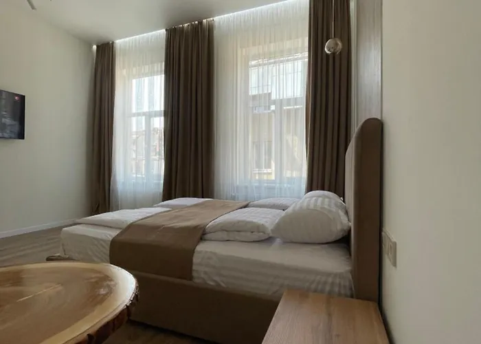 тиктора, 3 центр